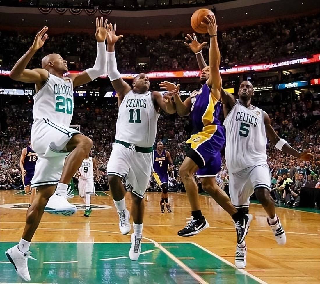 九游体育入口关于NBA总决赛赛程吃紧，洛杉矶湖人今晚外线爆发，气氛紧张，数据趋势出现新变化的信息