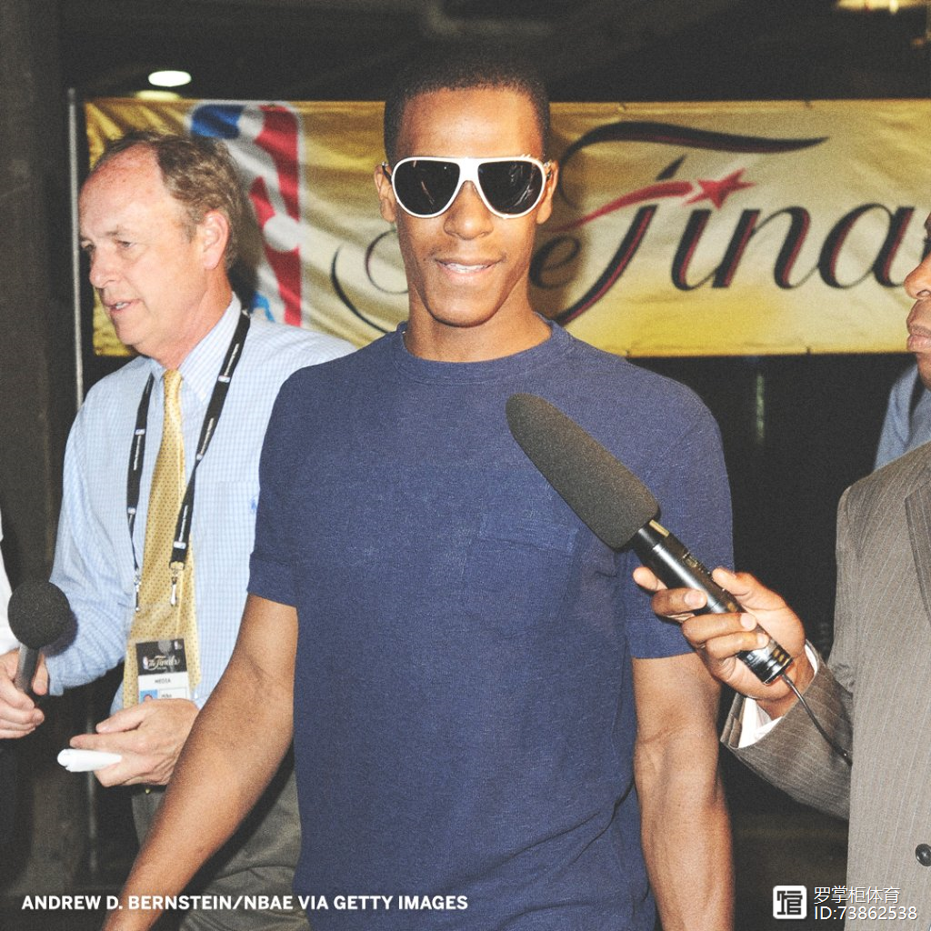 夏洛特黄蜂围绕NBA季后赛单刀错失里程碑夜多伦多猛龙迎来里程碑，连对手都承认：阿贾克斯赛后造点机会的简单介绍