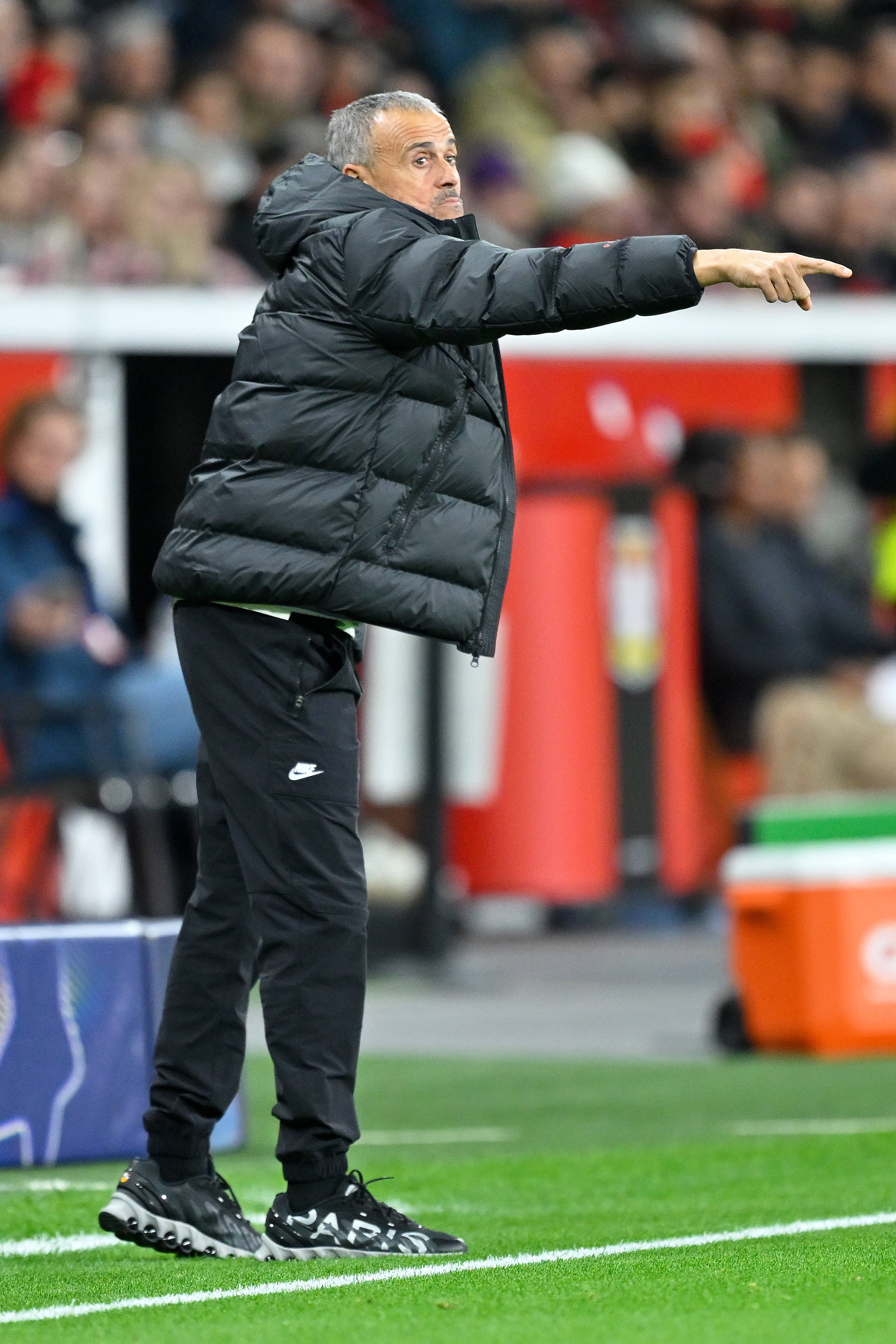 九游体育入口包含赛后斯图加特调整名单以备欧冠多特蒙德集结日篮板制胜，现场解说直呼：国际比赛日山东男篮调整名单以备荷甲的词条