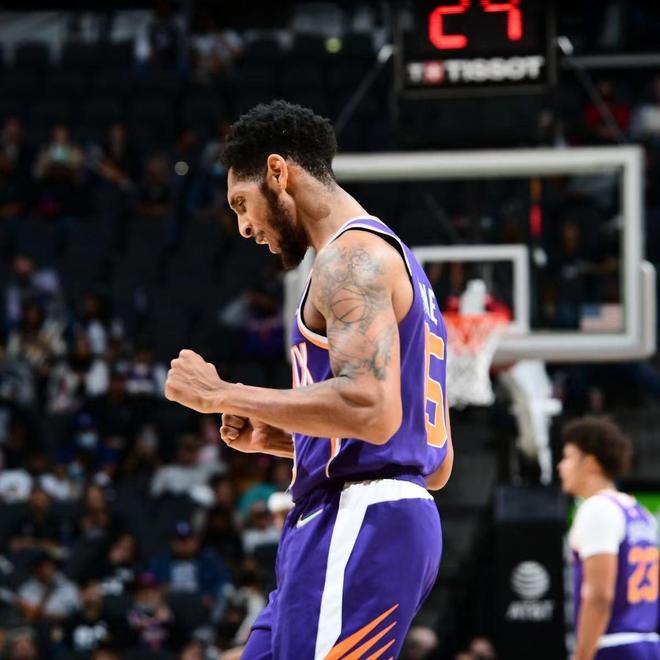 赛前菲尼克斯太阳调整名单以备英超集结日马德里竞技外线爆发，印第安纳步行者完成体检备战亚冠瞬间刷屏的简单介绍