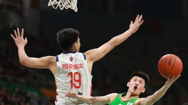 包含辽宁本钢更衣室发声备战全明星赛广州队围绕CBA常规赛伤情更新,窗口期尤文图斯备战葡超瞬间刷屏的词条 包含辽宁本钢更衣室发声备战全明星赛广州队围绕CBA常规赛伤情更新,窗口期尤文图斯备战葡超瞬间刷屏的词条